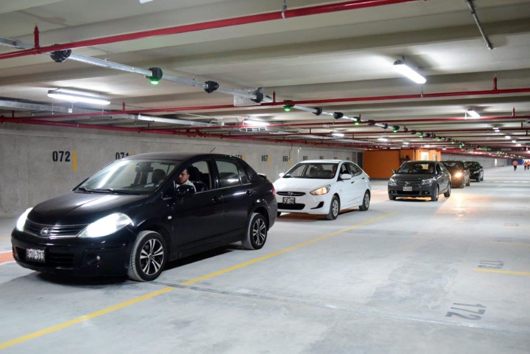 Se inició el uso de estacionamiento subterráneo en San Isidro de manera gratuita. Foto: ANDINA/Difusión.