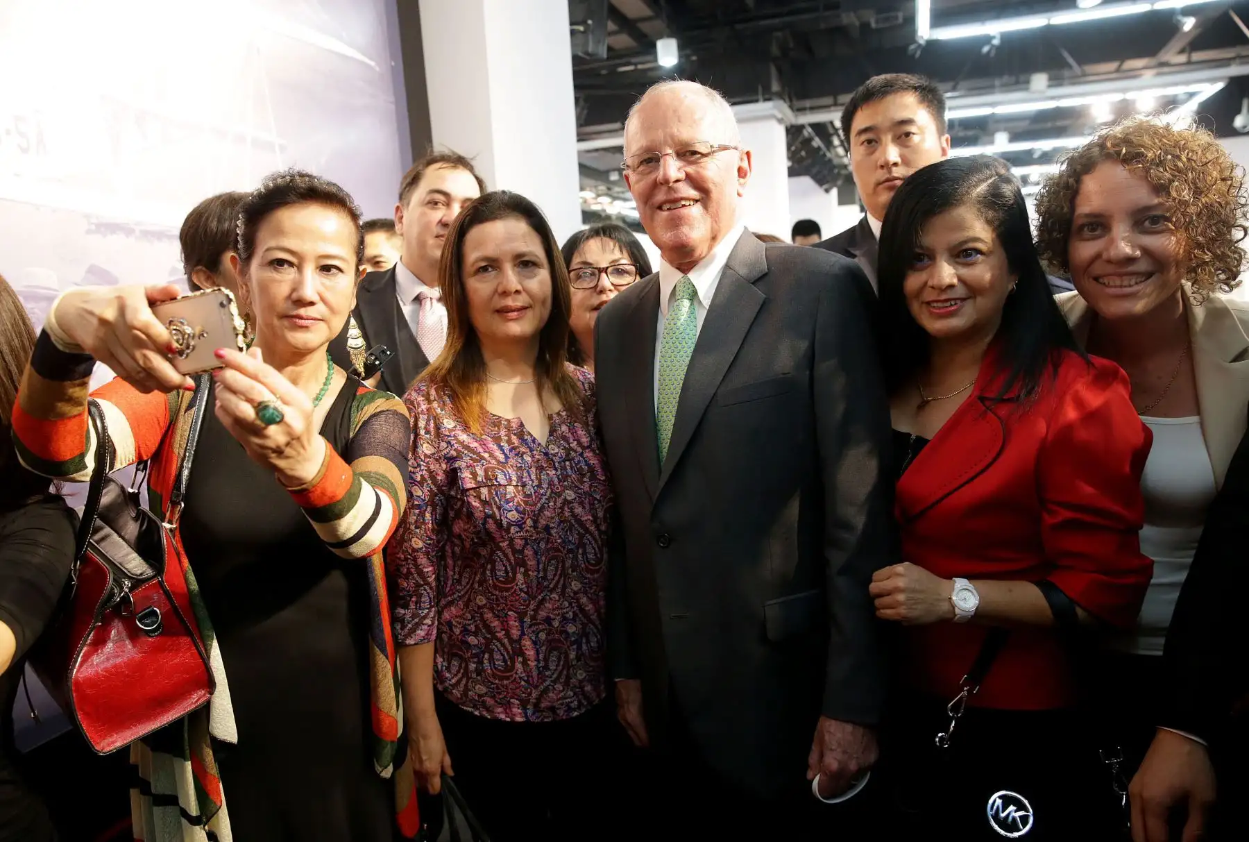 Presidente Kuczynski sostuvo un encuentro con miembros de la comunidad peruana de residentes en Beijing. Foto: ANDINA/ Prensa Presidencia