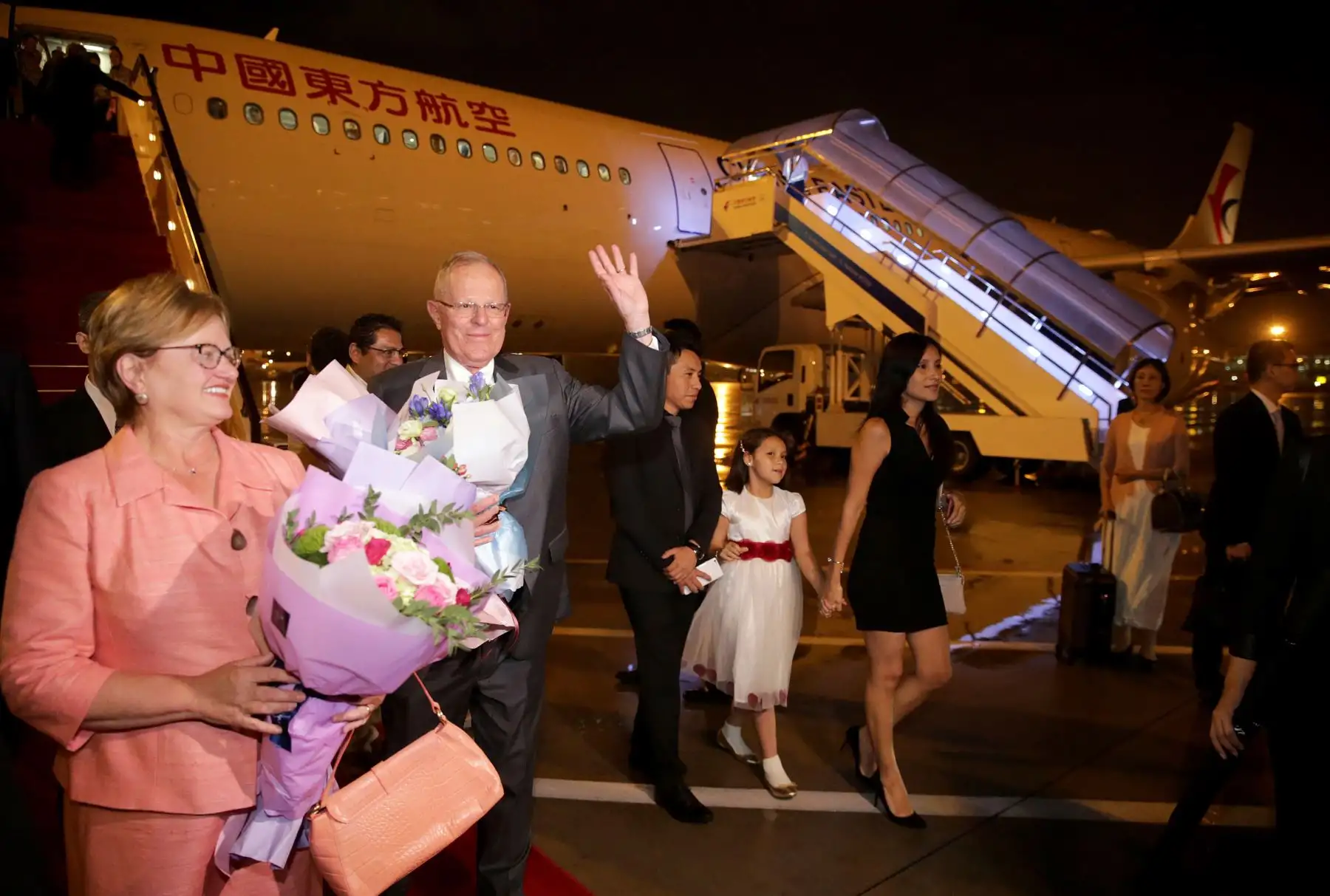 Presidente Kuczynski llegó a la ciudad de Sahangai para continuar con la Visita de Estado en China. Foto: ANDINA/ Prensa Presidencia