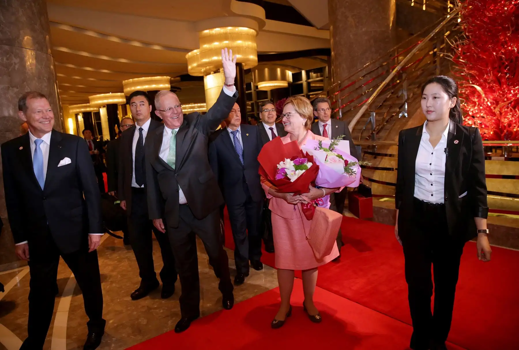 Presidente Kuczynski llegó a la ciudad de Sahangai para continuar con la Visita de Estado en China. Foto: ANDINA/ Prensa Presidencia