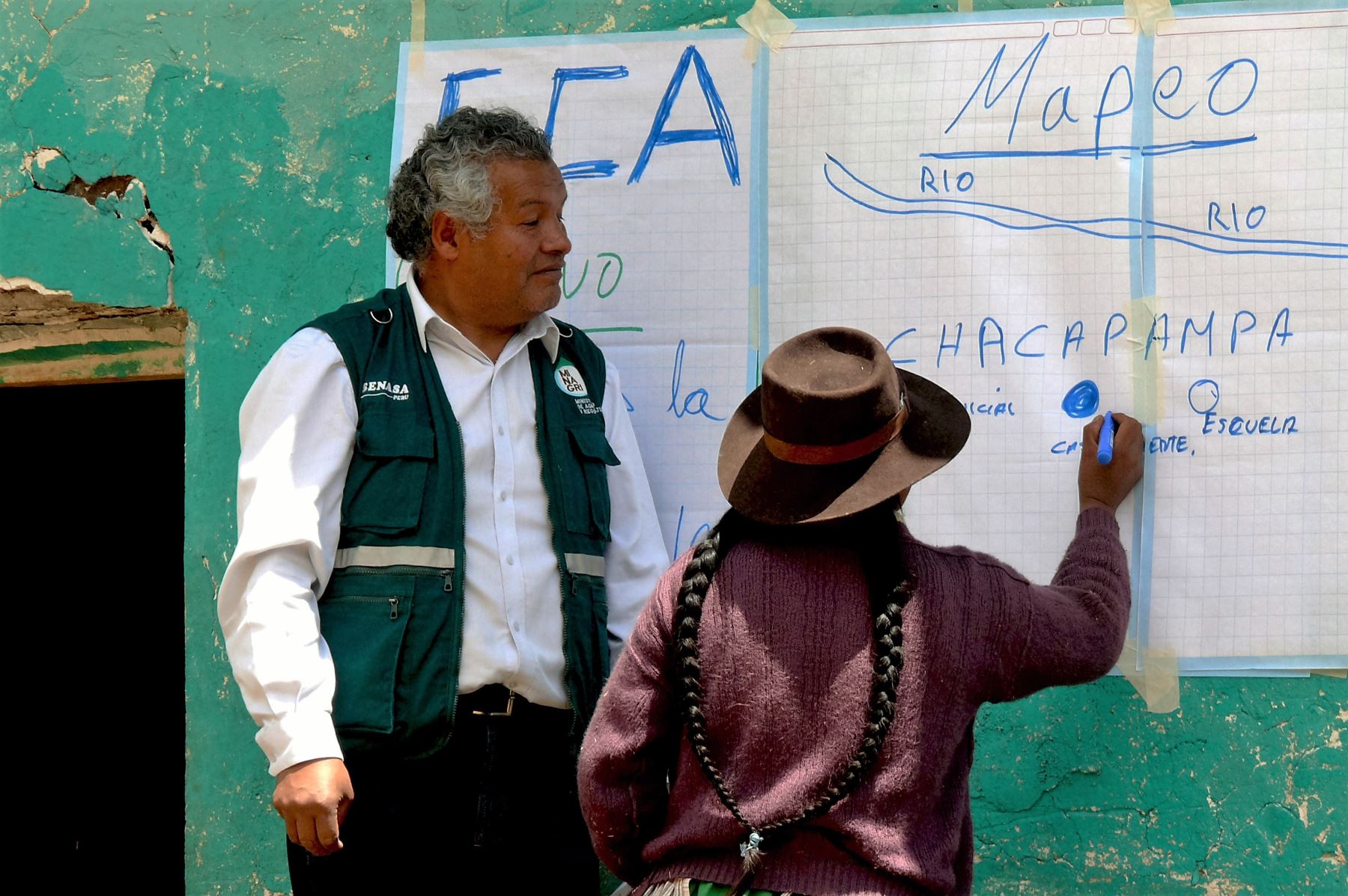 Escuela de campo del Senasa capacita en producción de papas nativas a agricultores de Huancavelica. ANDINA