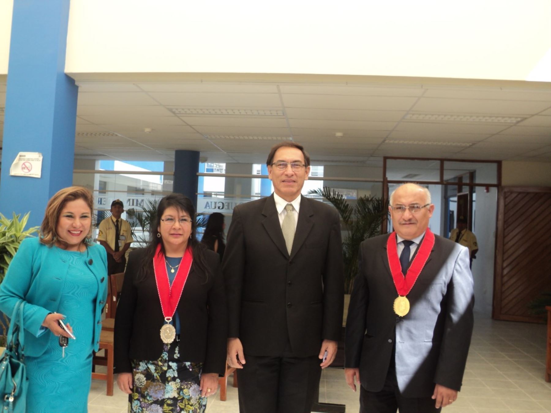Vicepresidente Vizcarra visita Fiscalía Superior de Moquegua.