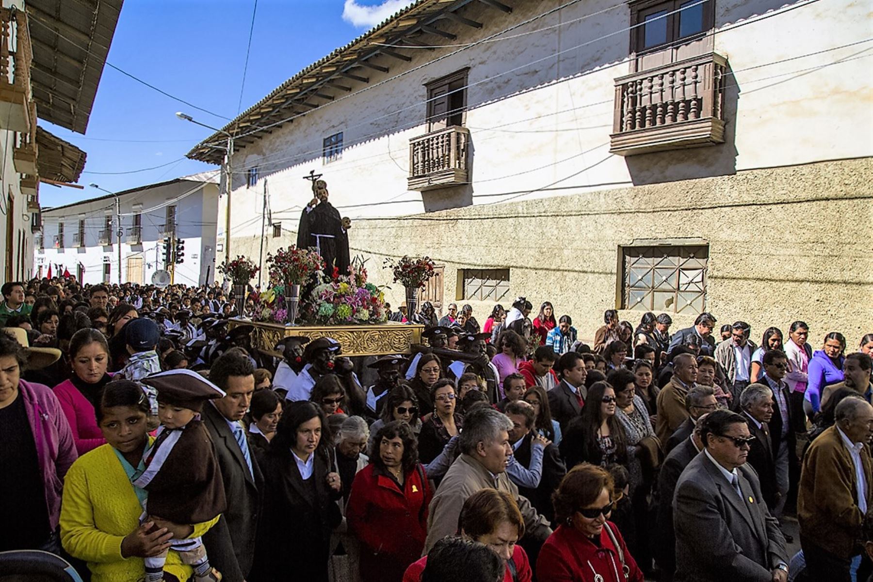 Devotos celebran festividad de San Francisco de Asís en Huamachuco, La Libertad. ANDINA