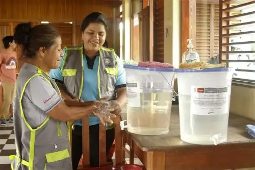 El Sistema Nacional de Evaluación, Acreditación y Certificación de la Calidad Educativa (Sineace), en coordinación con el Ministerio de Salud (Minsa), certificará los saberes, conocimientos ancestrales y competencias de los agentes comunitarios de salud, a través de procesos de evaluación con pertinencia cultural. ANDINA/Difusión