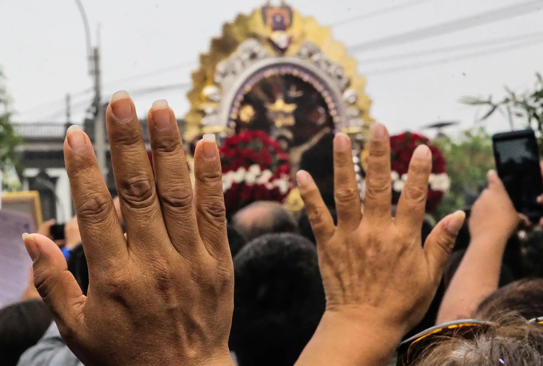 Procesión del Señor de los Milagros, en la avenida Tacna. Foto: ANDINA/ Jhony Laurente