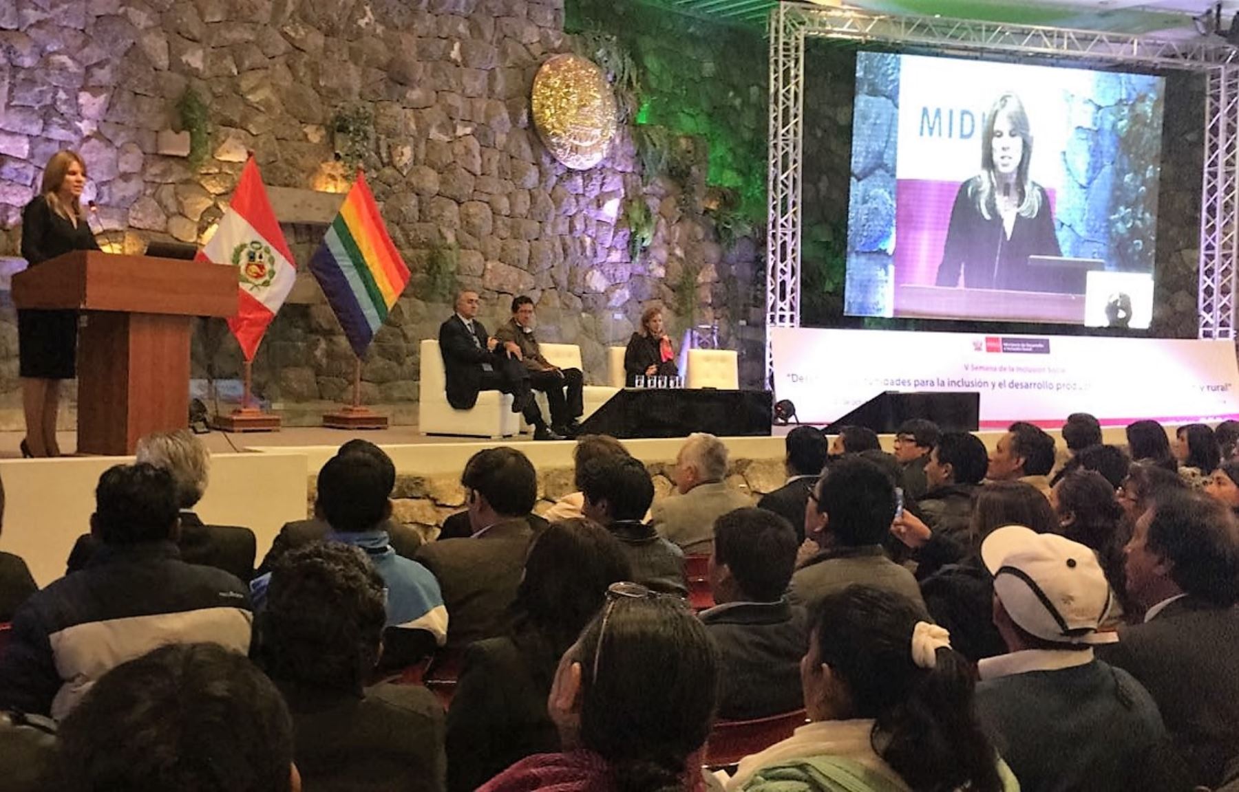 En el Cusco se realizó acto central de V Semana de la Inclusión Social.