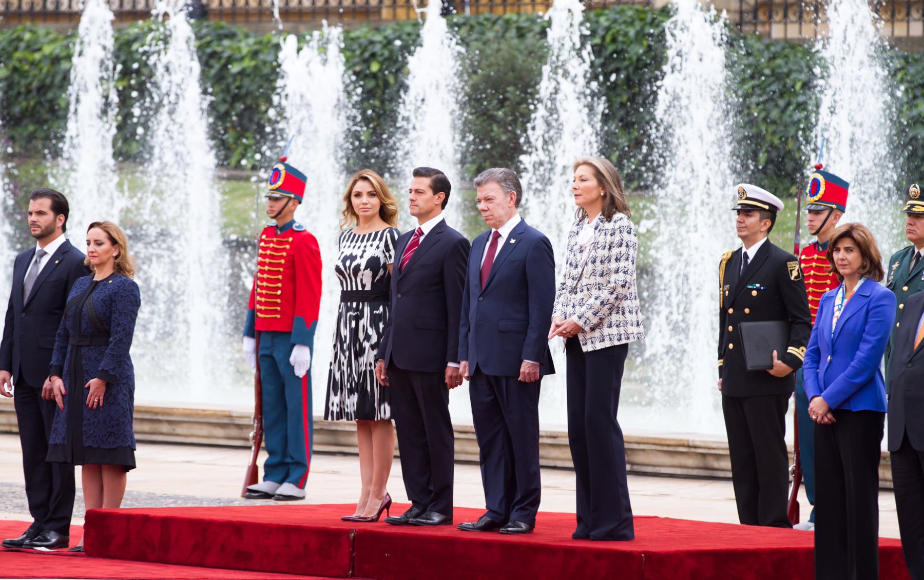 Presidentes de Colombia, Juan Manuel Santos, y de México, Enrique Peña Nieto. Difusión