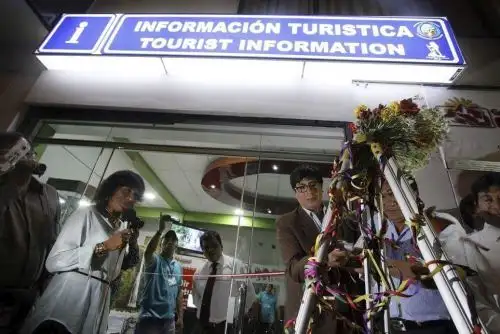 Inauguran oficina de información turística sobre atractivos de La Convención.