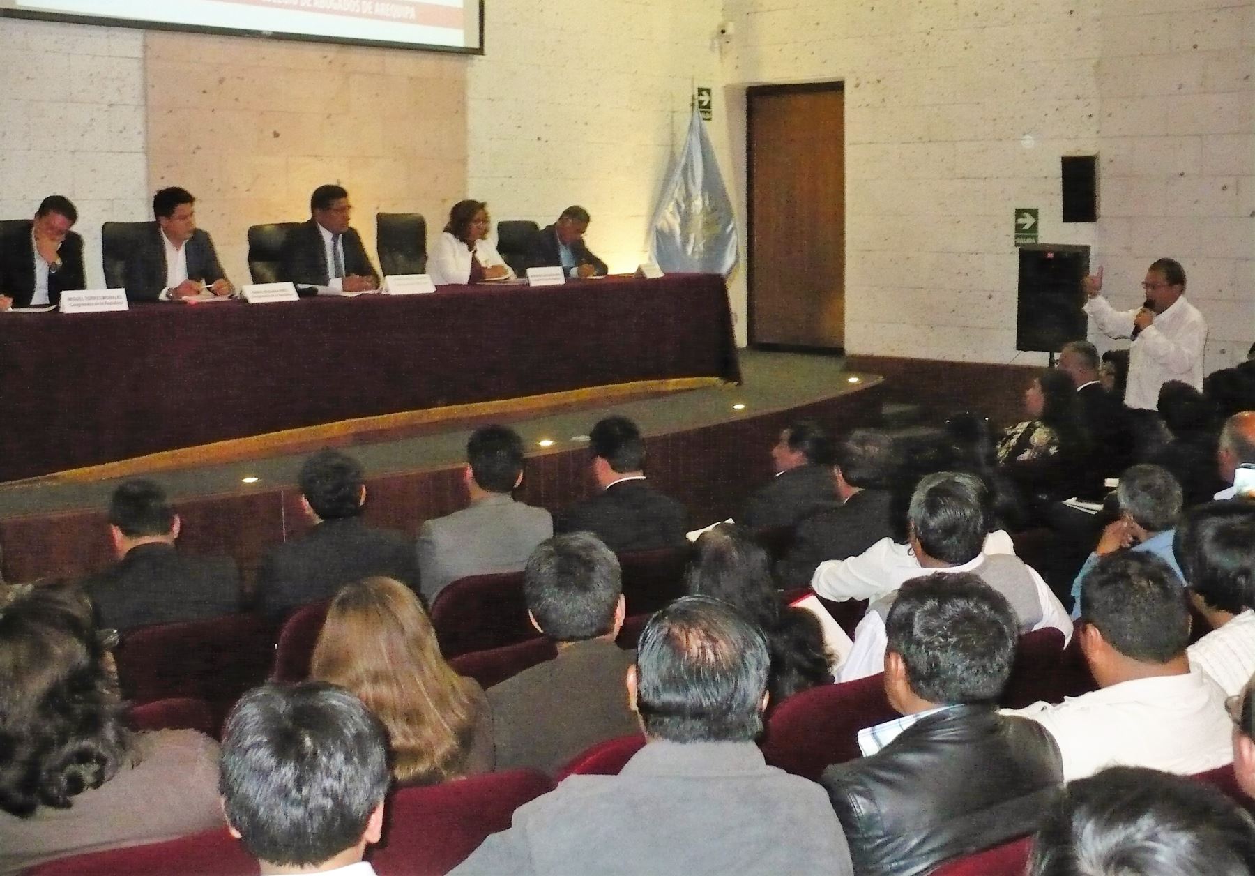 Miembros de la Comisión de Producción del Congreso de la República participaron de audiencia pública descentralizada en la ciudad de Arequipa. ANDINA