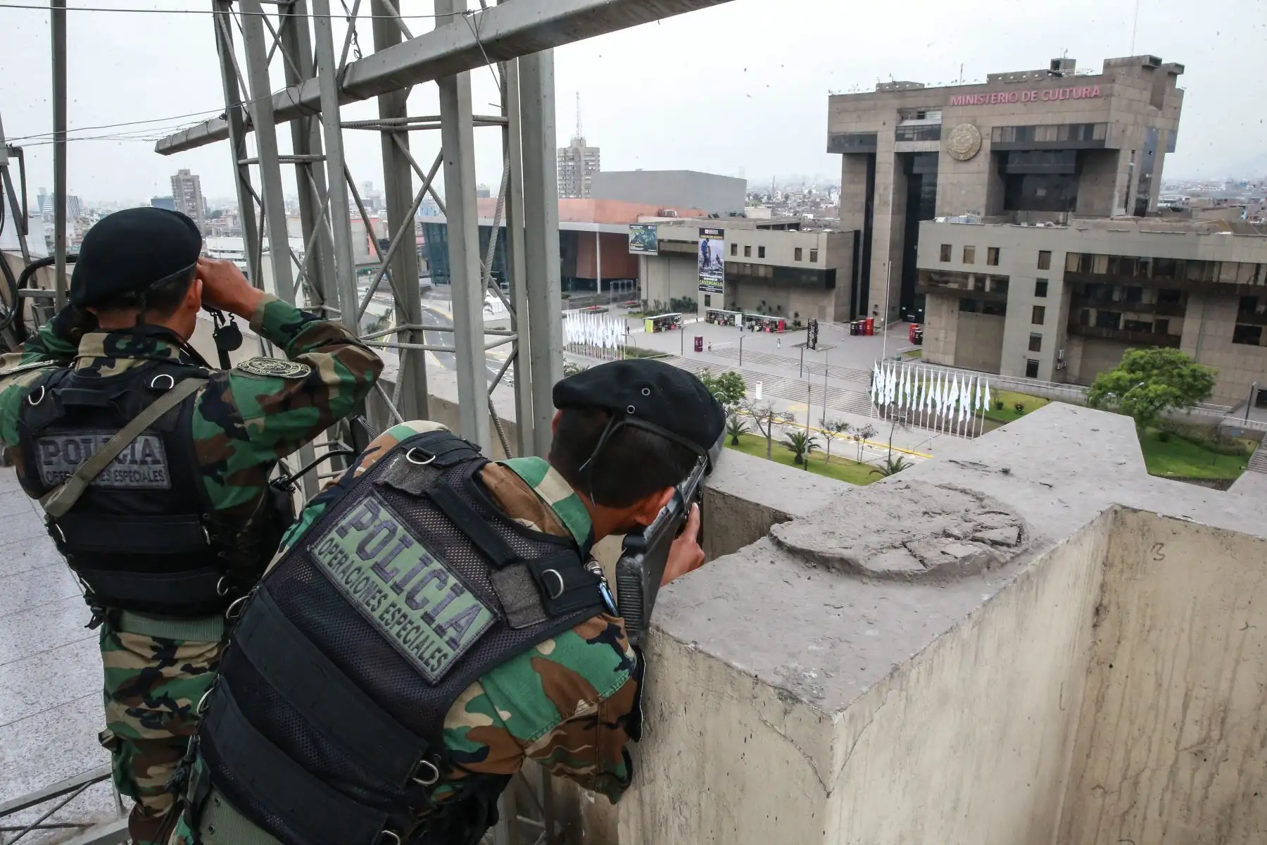 LIMA,PERÚ-NOVIEMBRE 15.Medidas de seguridad del Foro APEC 2016. Foto: ANDINA/Jhony Laurente