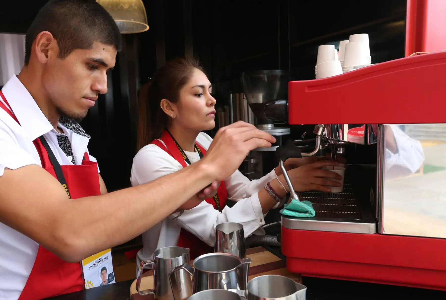 LIMA, PERÚ - NOVIEMBRE 15. Degustación de café peruano en la Cumbre APEC 2016.

Foto: ANDINA/Dante Zegarra.