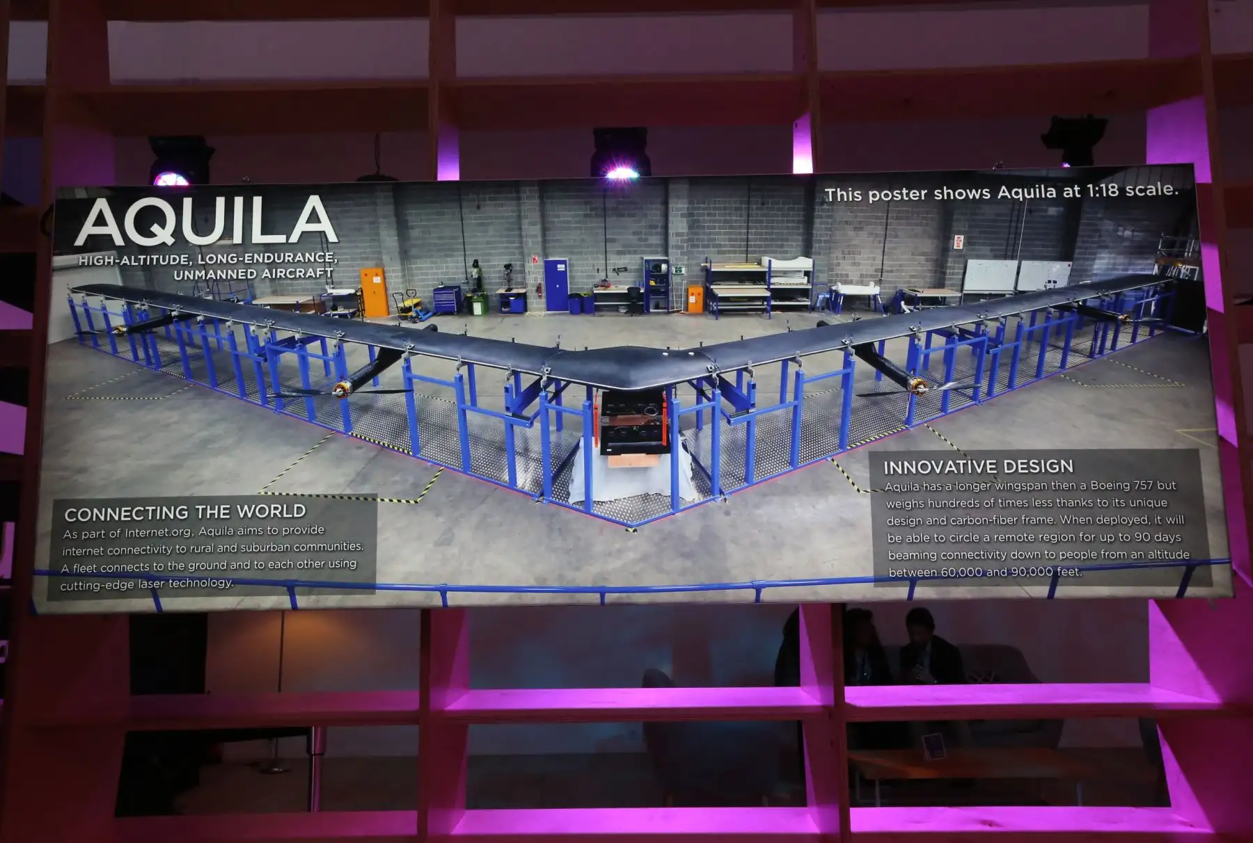 LIMA, PERÚ - NOVIEMBRE 15. Facebook presenta en APEC Aquila, el dron con el que busca llevar Internet a zonas rurales

FOTO:ANDINA/ DANTE ZEGARRA.
