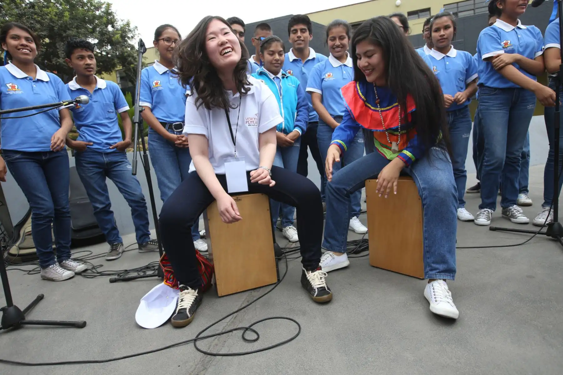 LIMA, PERÚ - NOVIEMBRE 16. Gobernador Regional del Callao, Félix Moreno, presenció el encuentro entre 130 jóvenes líderes participantes de distintas economías del Foro de Cooperación Económica Asia-Pacífico APEC 2016.

Foto: ANDINA/Juan Carlos Guzmán Negrini.