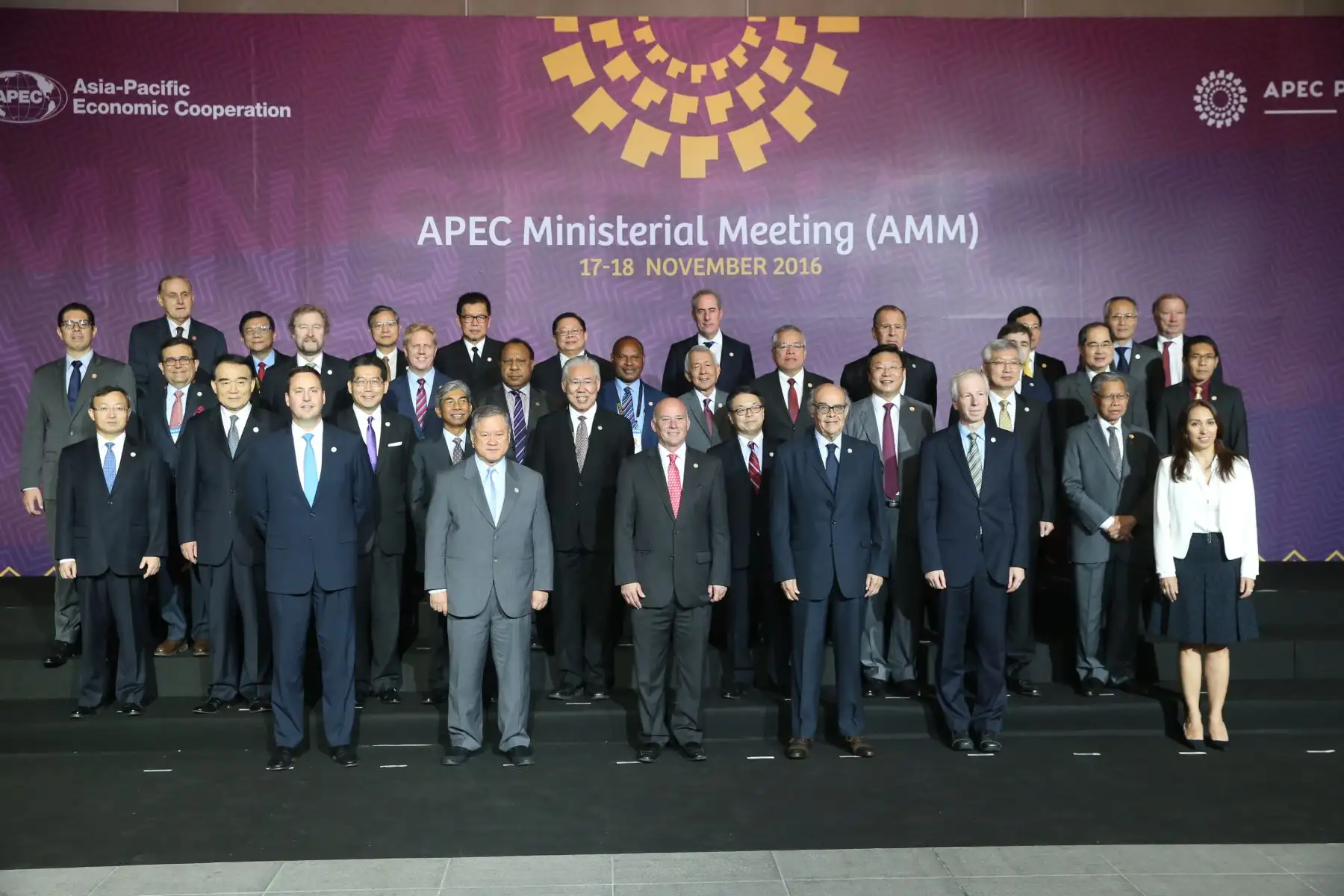 LIMA PERÚ, NOVIEMBRE 17. Fotografía Oficial de los ministros de relaciones exteriores APEC 2016.Foto: ANDINA/Vidal Tarqui