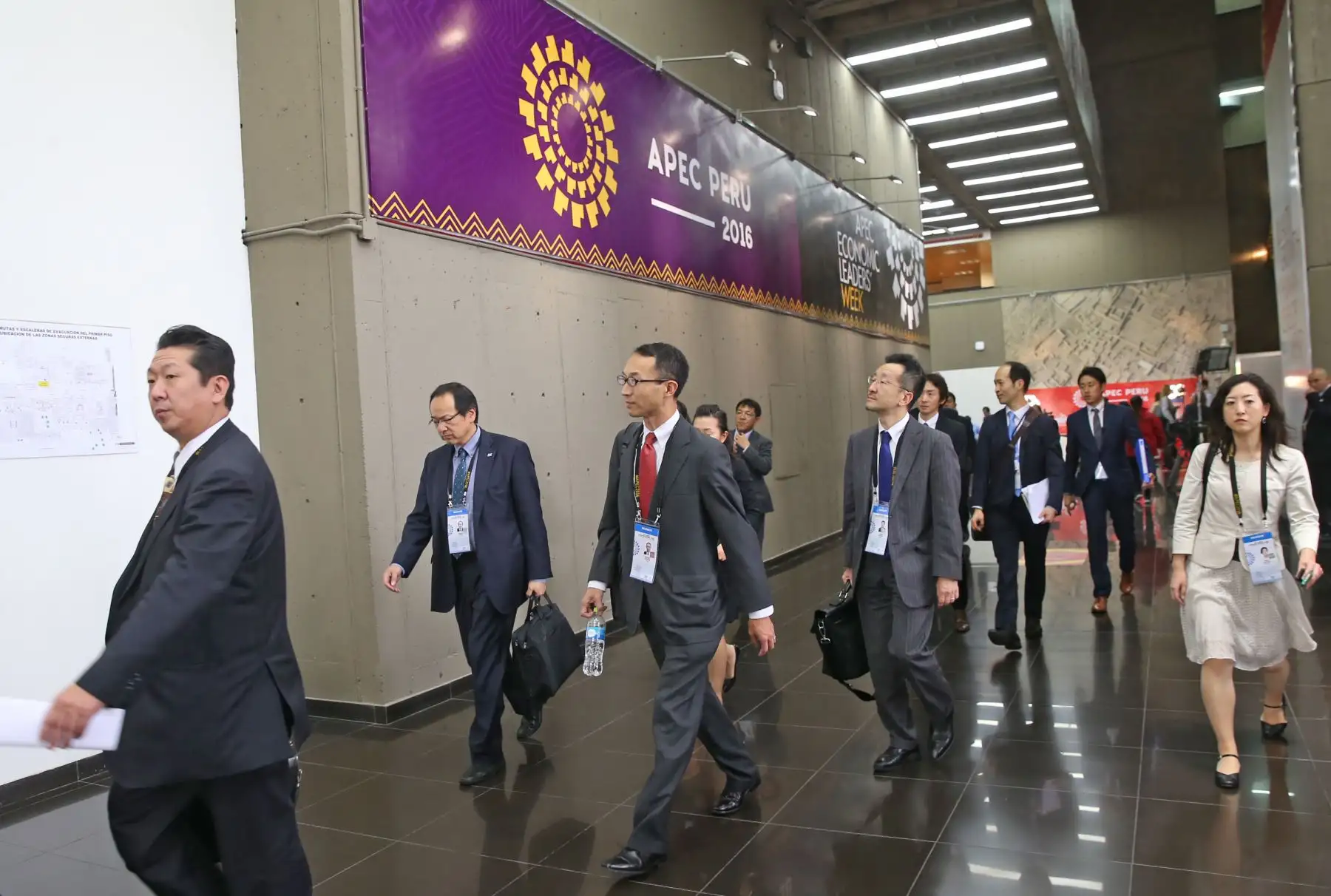 LIMA PERÚ, NOVIEMBRE 17. Beijing Rogrand, lanza en rueda de prensa la inovación para la industria de la salud HIIA en el Foro APEC 2016. Foto: ANDINA/ Vidal Tarqui