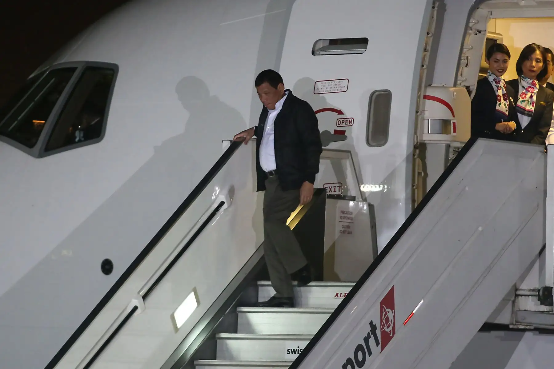 LIMA,PERÚ-NOVIEMBRE 18. Llegada del lider de la economía de Filipinas Rodrigo Duterte al grupo 8 de la FAP.Foto: ANDINA/archivo.