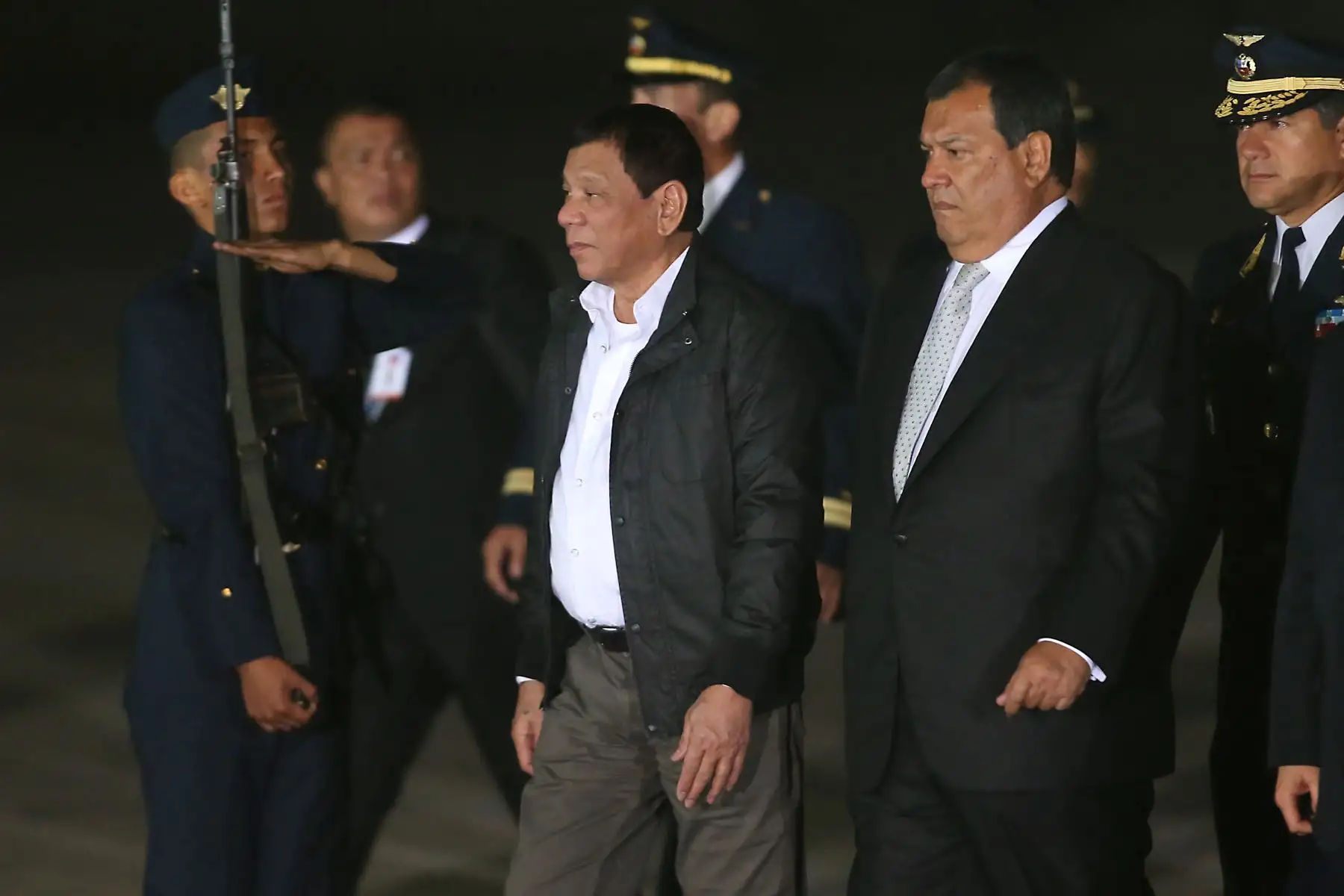 LIMA,PERÚ-NOVIEMBRE 18. Llegada del lider de la economía de Filipinas Rodrigo Duterte al grupo 8 de la FAP.Foto: ANDINA/archivo.