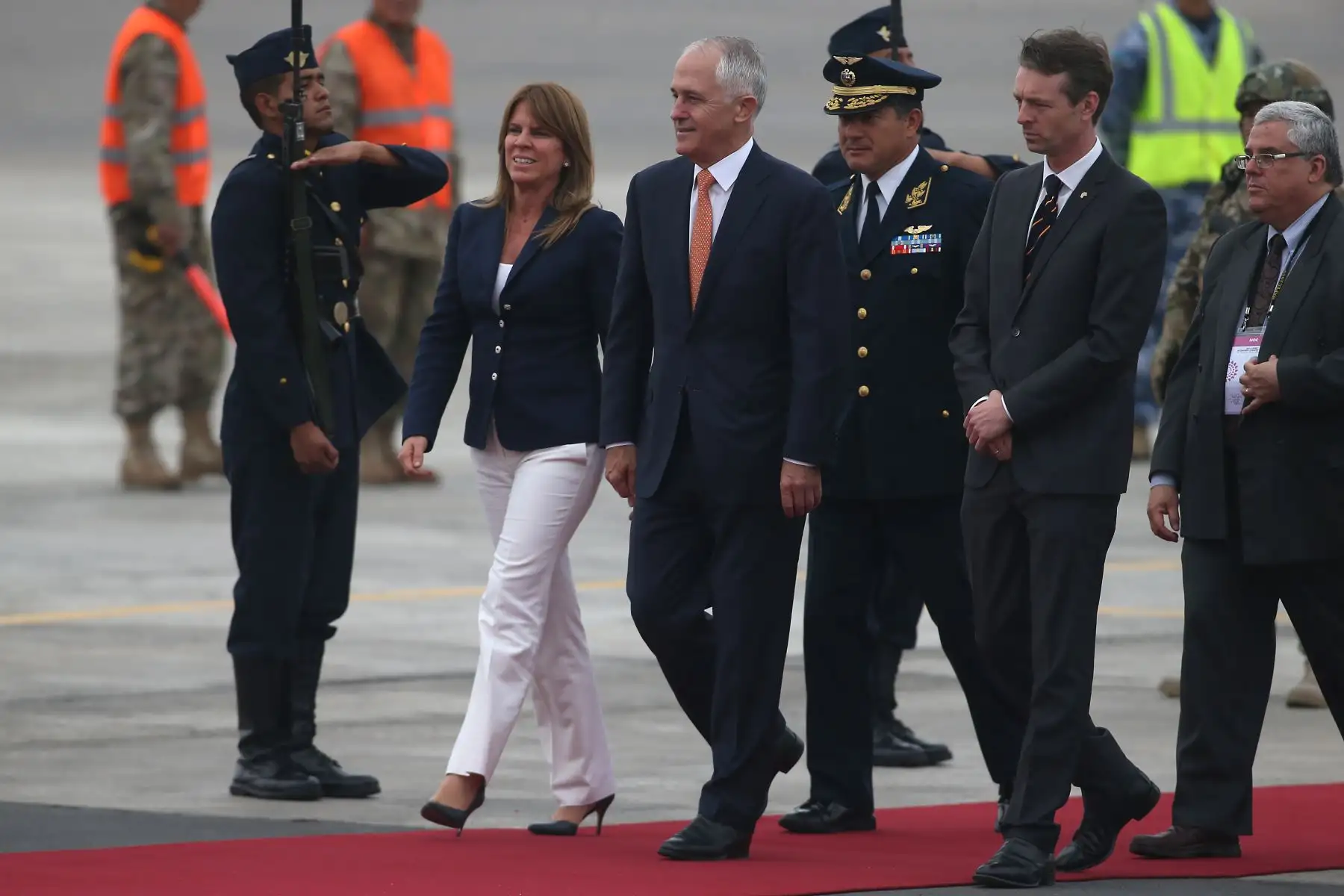 LIMA,PERÚ-NOVIEMBRE 18. Llegada del lider de la economía de Australia Malcolm Turnbull ,  al grupo 8 de la FAP.Foto: ANDINA/archivo.