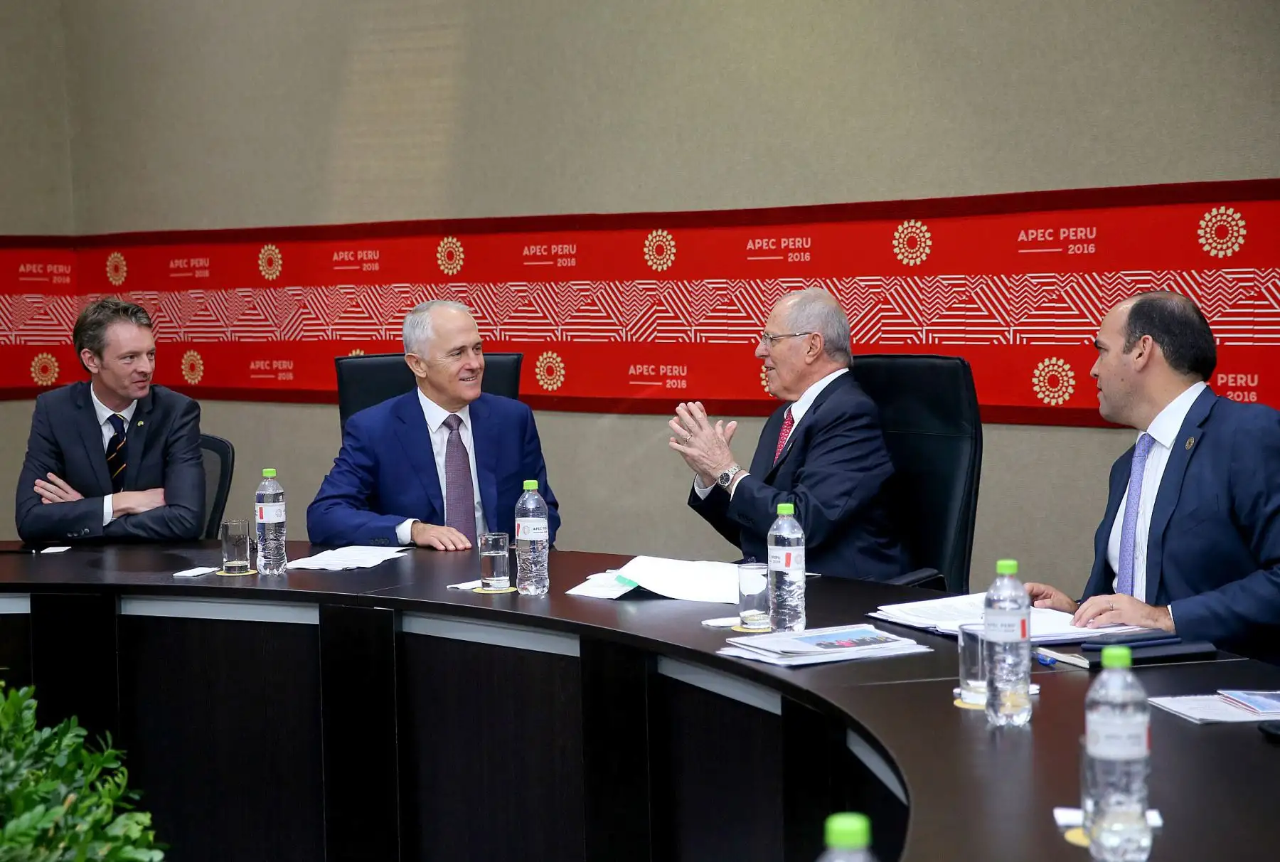 Reunión bilateral con el Primer Ministro de Australia, Malcolm Turnbull, quien participa en la Cumbre APEC en Lima. Foto: ANDINA/ Prensa Presidencia