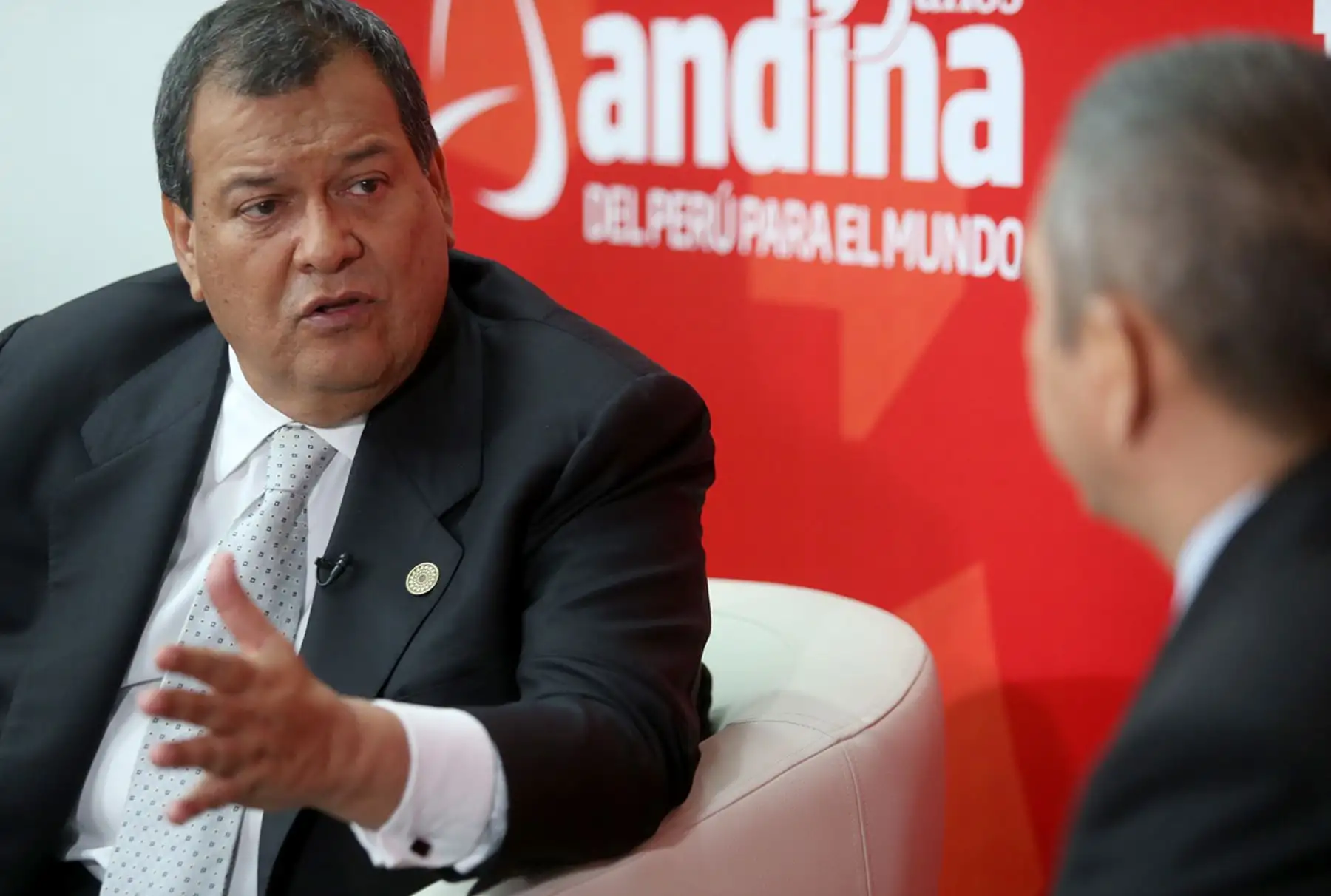 LIMA PERÚ, NOVIEMBRE 18.Ministro de Cultura, Jorge Nieto en entrevista para Agencia Andina durante la Cumbre APEC 2016. Foto: ANDINA/Melina Mejía