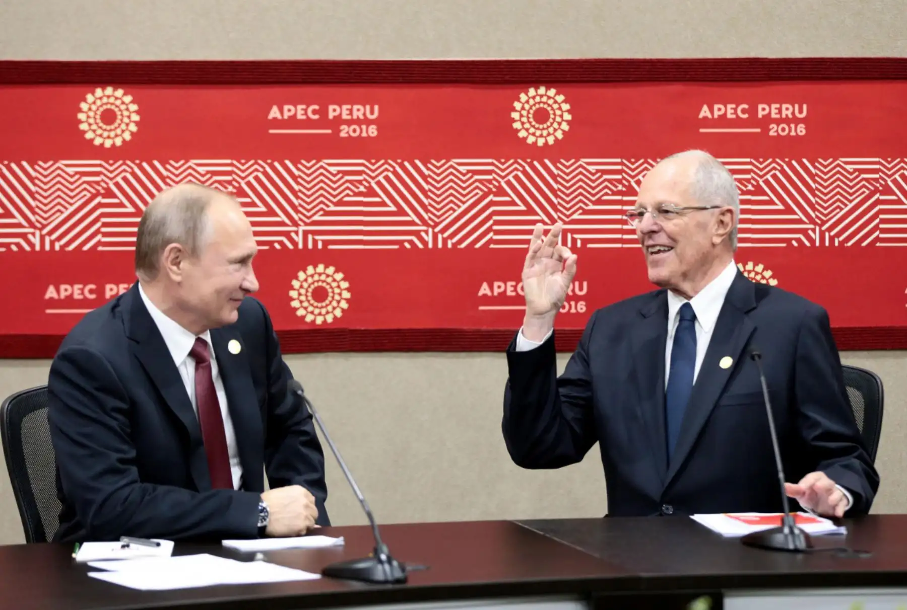 LIMA, PERÚ - NOVIEMBRE 1P. Encuentro bilateral del presidente Pedro Pablo Kuczynski el presidente de Rusia, Vladimir Putin, en el marco de APEC 2016

Foto:ANDINA / Presidencia.