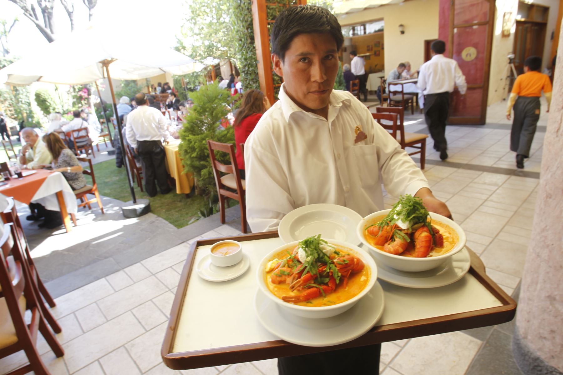 El chupe de camarones es el plato emblemático de Arequipa. ANDINA/Archivo