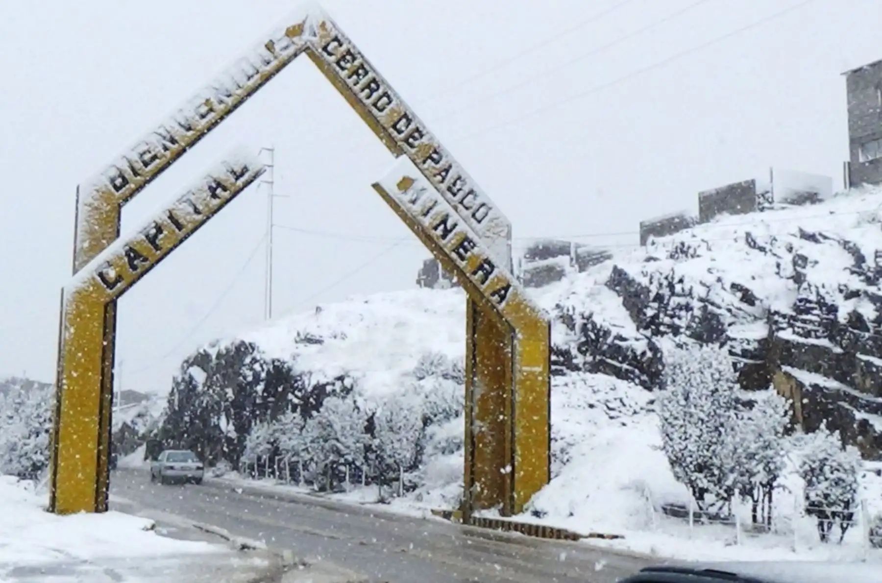 En zonas por encima de los 4000 metros sobre el nivel del mar (m.s.n.m) se prevén acumulados localizados de nieve de hasta 5 centímetros por día. ANDINA