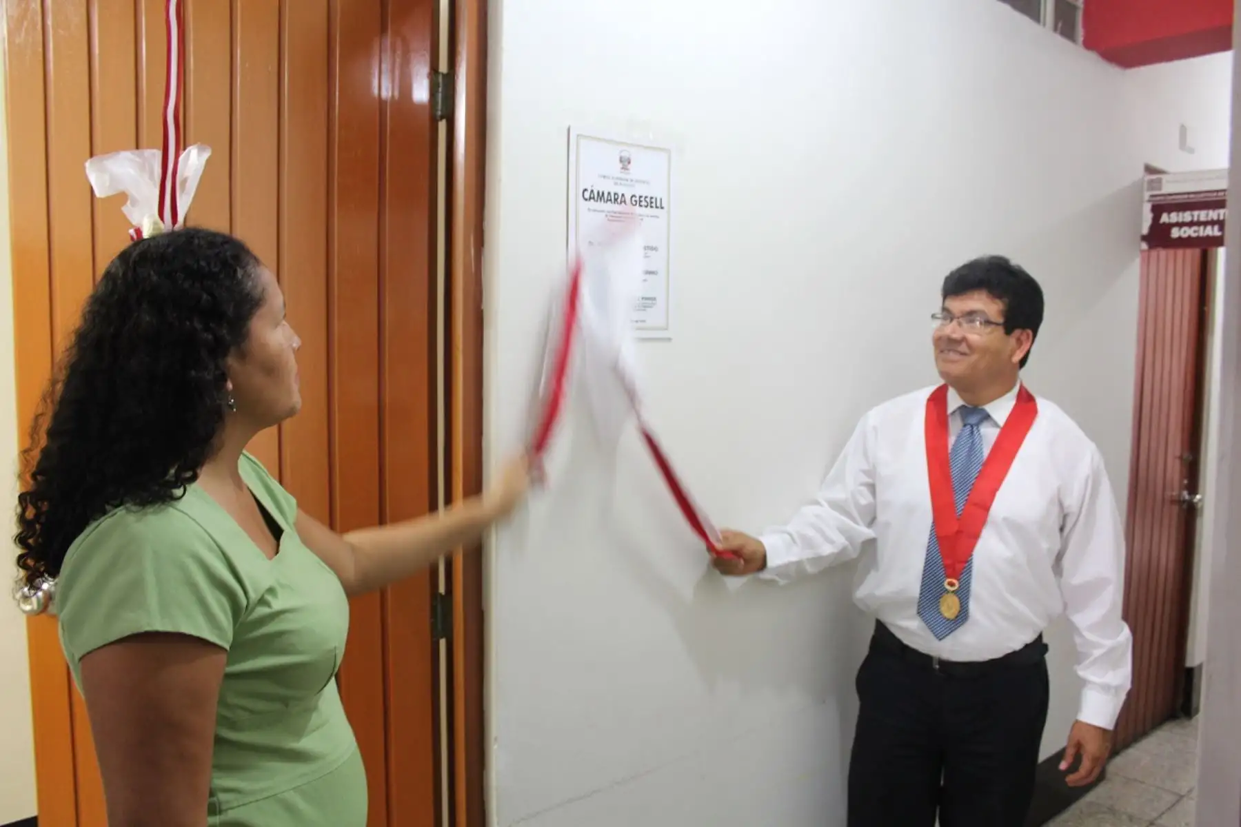 Inauguración de Cámara Gesell.
