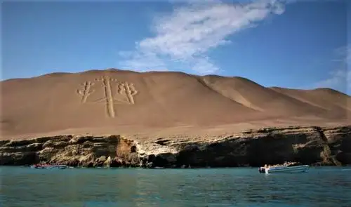 El Candelabro forma parte de la identidad local, regional y nacional.