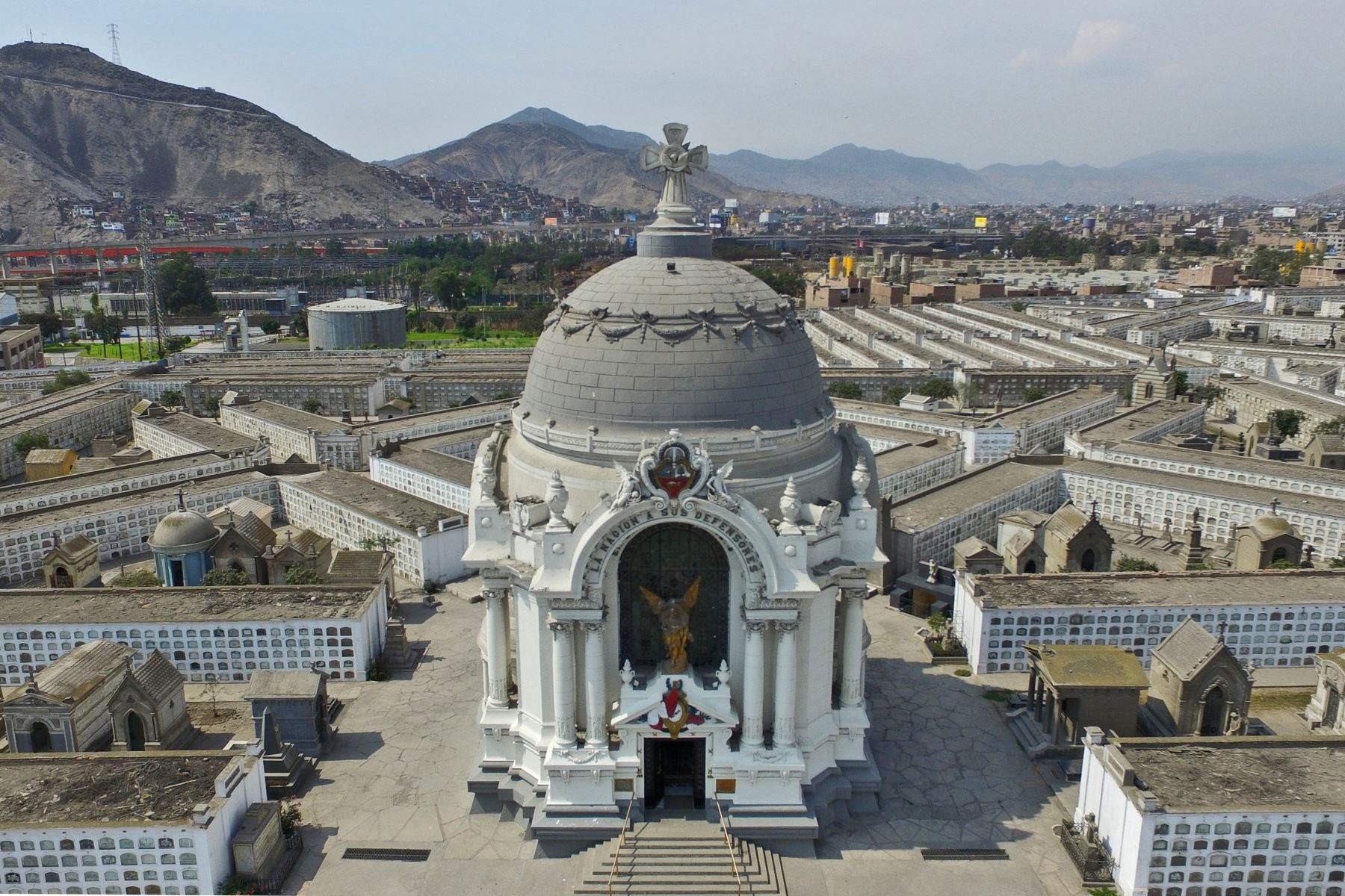 Presbítero Maestro: un cementerio con valor histórico y artístico | Noticias | Agencia Peruana de Noticias Andina