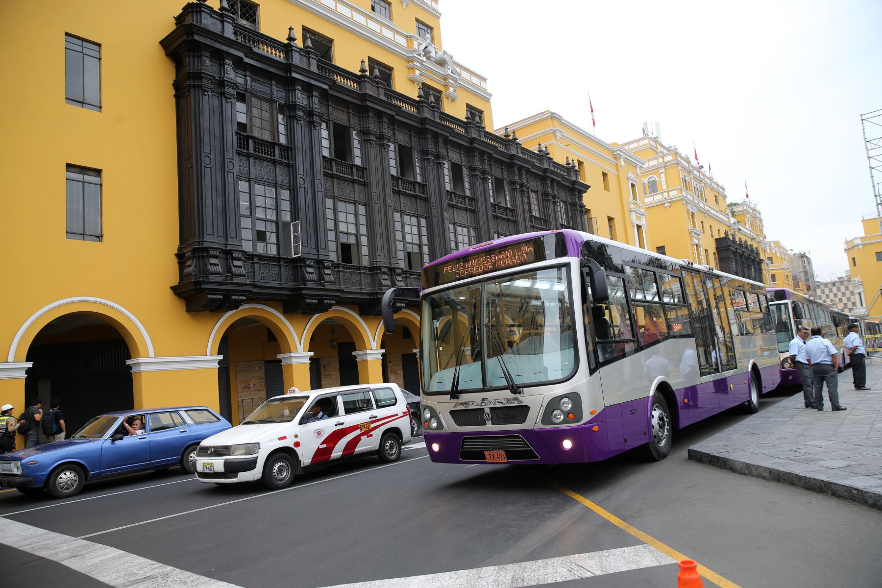 Buses del Corredor San Juan der Lurigancho o Corredor Morado inicia sus labores hoy sábado. ANDINA/Norman Córdova