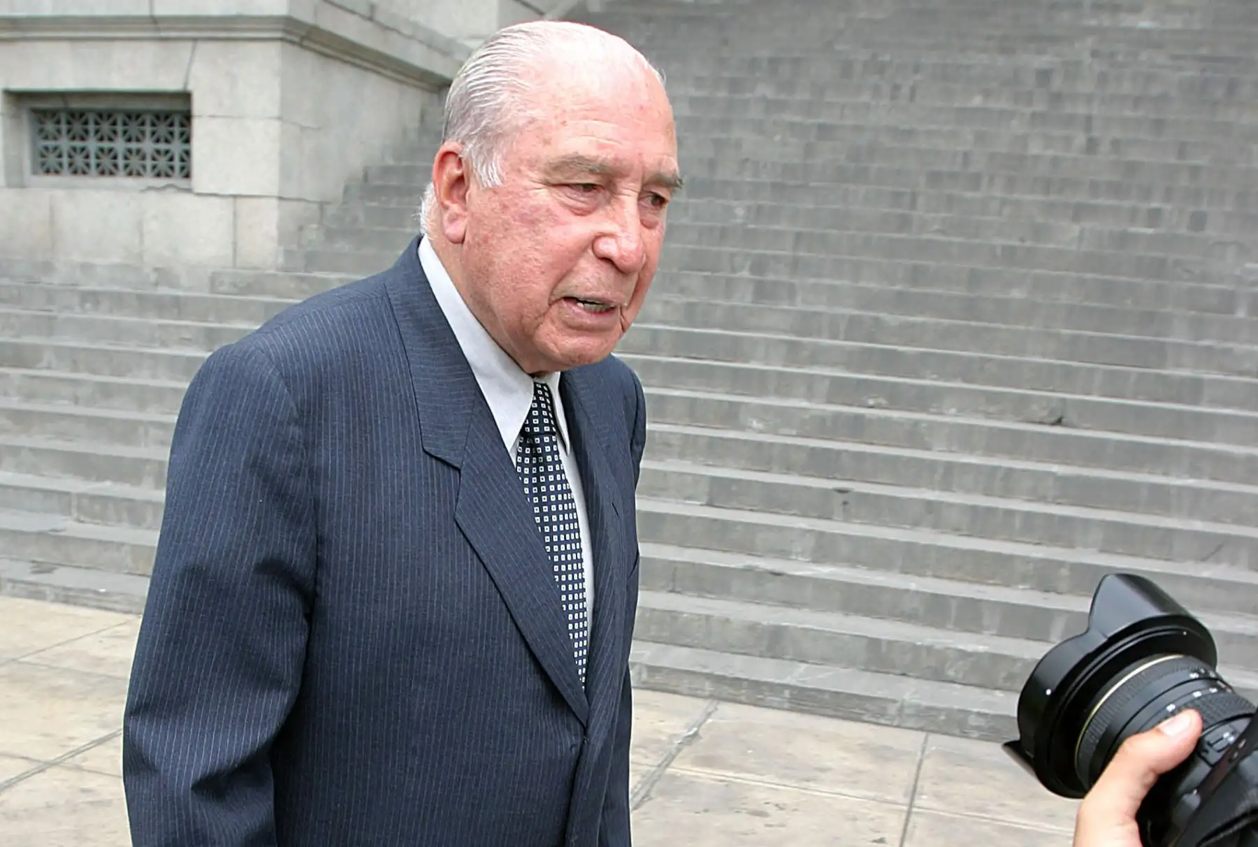 Tribunal de Roma condena a cadena perpetua a Morales Bermúdez por Plan Condor