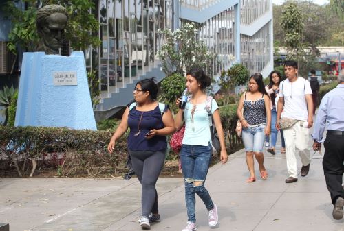 La Universidad Nacional Mayor de San Marcos lanza beca para formar profesionales multilingües. Foto: ANDINA/Héctor Vinces.