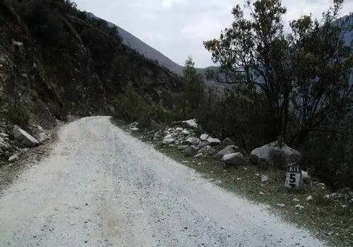 Región Áncash invierte S/ 1.5 mllns. en obras en carretera a Llanganuco. ANDINA