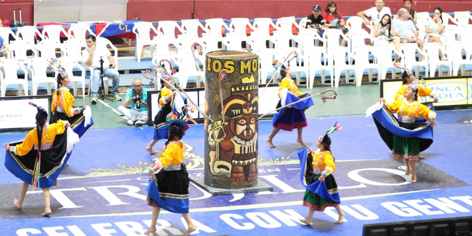 Diversas agrupaciones se alistan para competir en el 20° Concurso Nacional de Coreografías de Marinera.