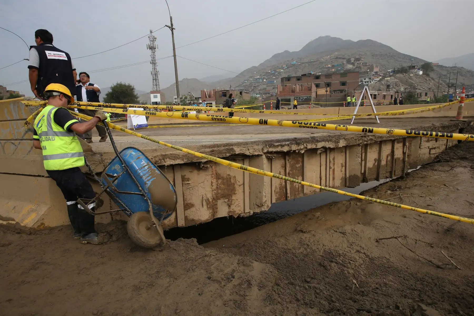 Puente Huaycoloro. Foto: ANDINA/Oscar Farje