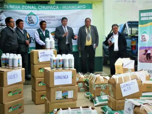 La entrega se realizó a las autoridades municipales y comunales de los distritos de San Juan de Jarpa, Yanacancha, San Juan de Iscos, Carhuacallanga, Chacapampa, Chongos Alto, Sapallanga, San Jerónimo y Viques.