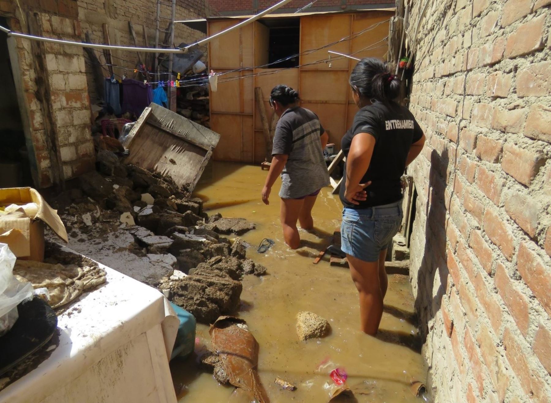 Eventuales lluvias afectarían al 70% de viviendas colapsadas por El Niño en Lambayeque. ANDINA