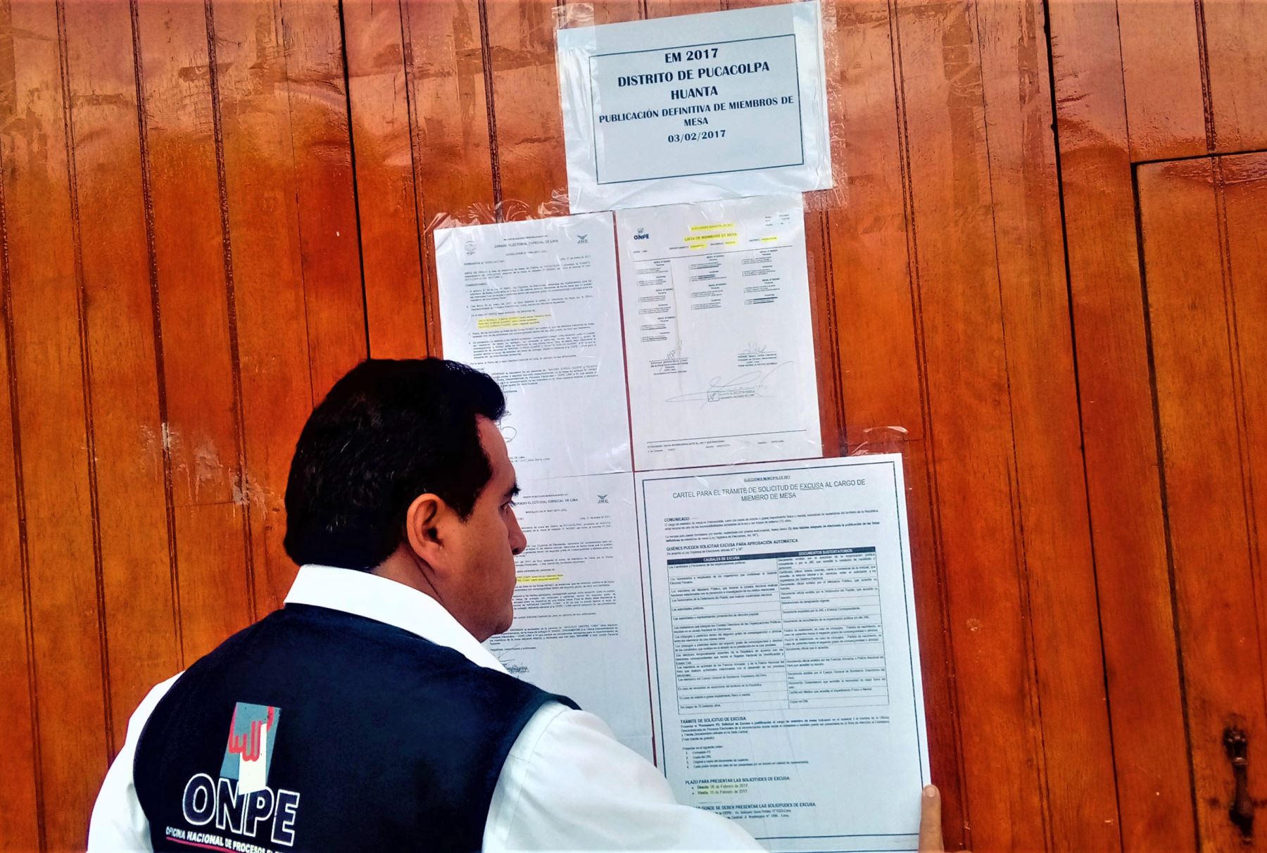 Los ciudadanos pueden consultar si son miembros de mesa e informarse sobre las elecciones municipales, visitando la página web de la ONPE: www.onpe.gob.pe