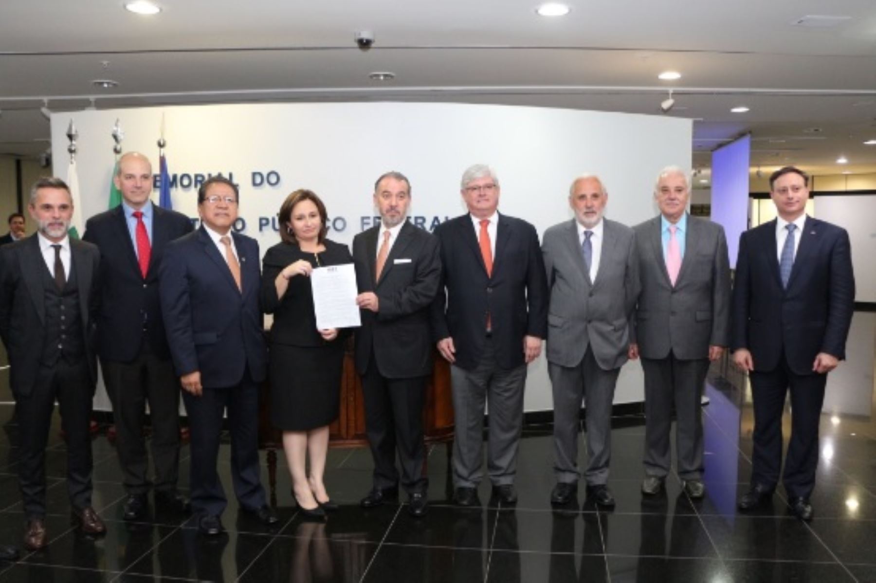Fiscales de la región se reúnen en Brasil para coordinar cooperación en caso Odebrecht. @FiscaliaEcuador