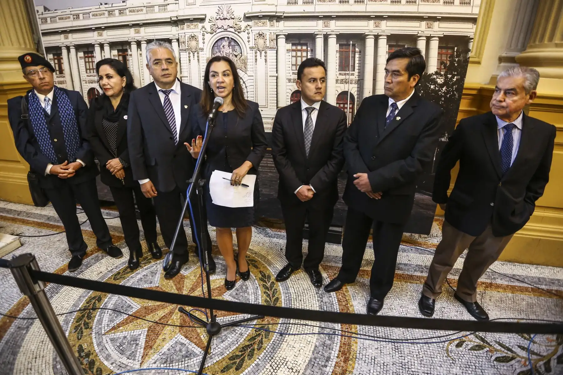Cortesía