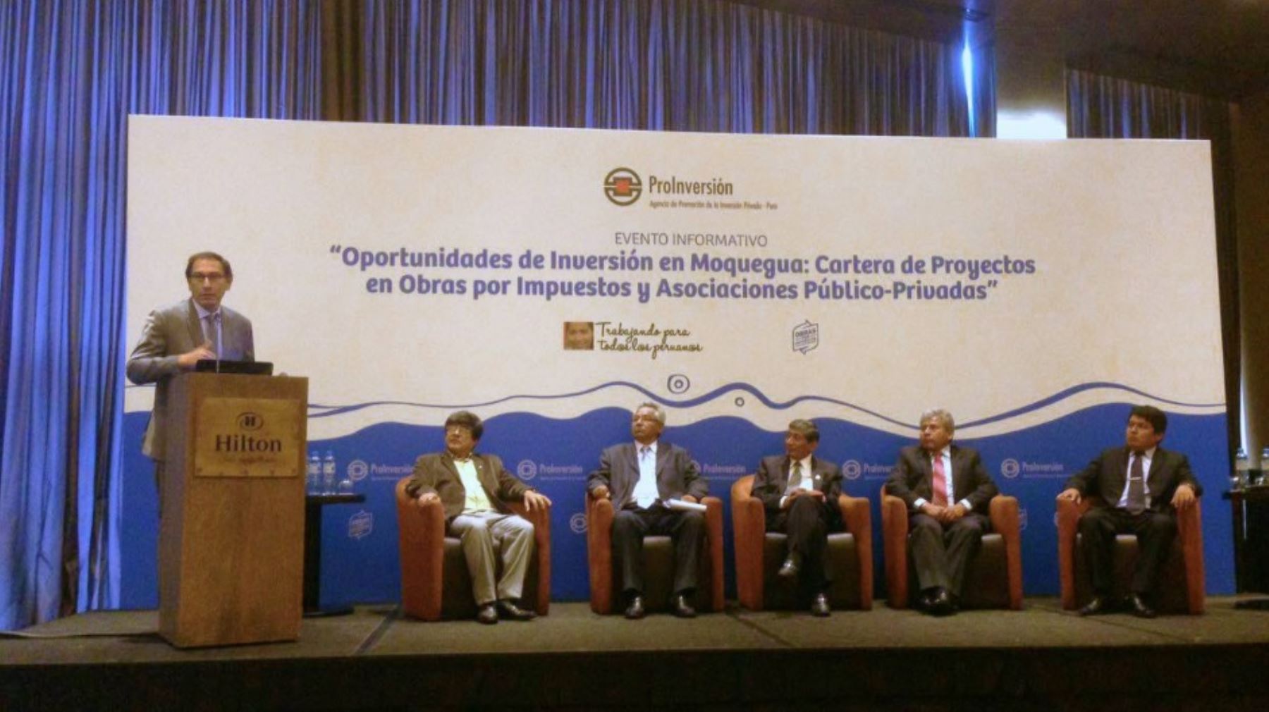 El primer vicepresidente de la República y ministro de Transportes y Comunicaciones, Martín Vizcarra, destacó hoy el soporte técnico de la Agencia de Promoción de la Inversión Privada (ProInversión) en el desarrollo de proyectos de infraestructura en el país.