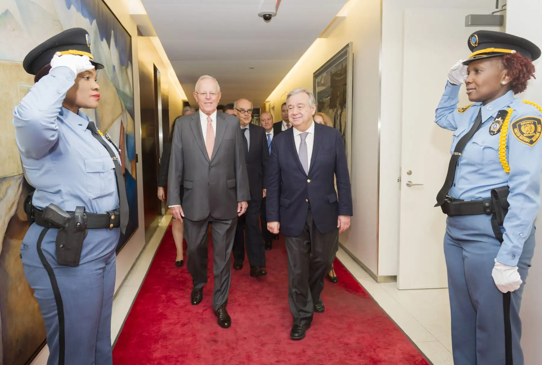 El Presidente Pedro Pablo Kuczynski se reúne con el Secretario General de la ONU, António Guterres, en la sede central de dicho organismo internacional, en Nueva York, Estados Unidos. Foto: ONU