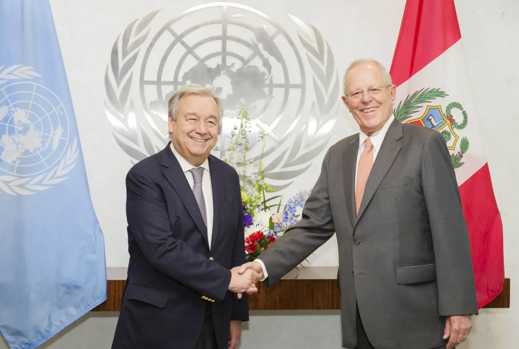 El Presidente Pedro Pablo Kuczynski se reúne con el Secretario General de la ONU, António Guterres, en la sede central de dicho organismo internacional, en Nueva York, Estados Unidos. Foto: ONU