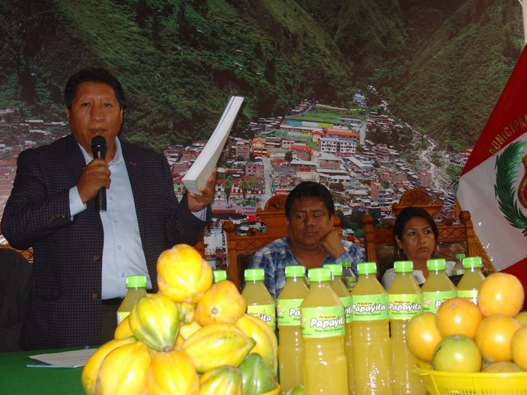 Más de mil agricultores de 10 comunidades de la provincia de Sandia son los directos beneficiados con  la exportación de la papayita andina a Chile.