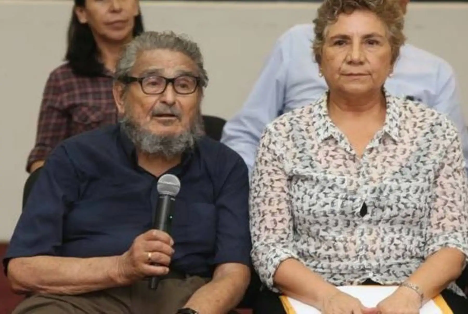 Cortesía