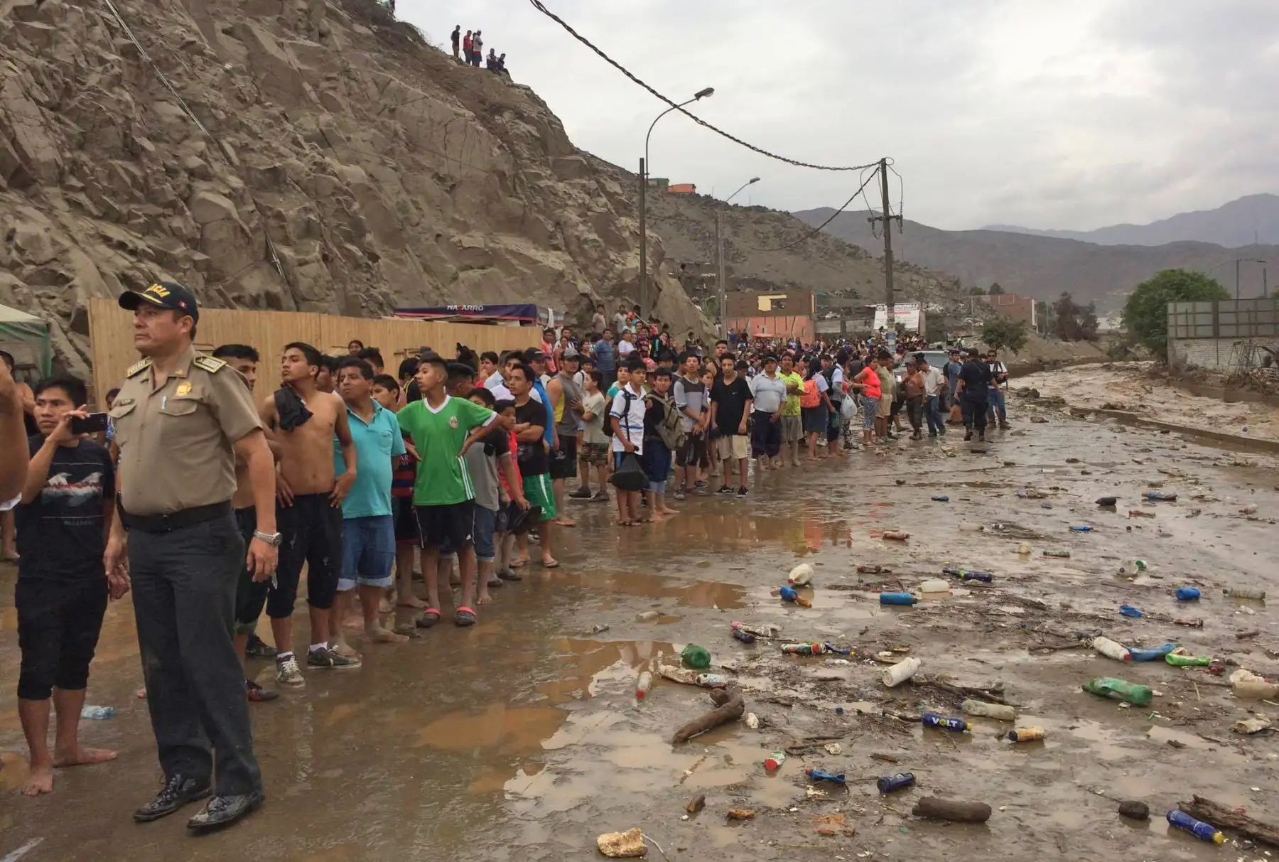 LIMA PERÚ, MARZO 15. Desborde  del río Huaycoloro, cerca de la autopista Ramiro Prialé. Foto: ANDINA/ Jhony Laurente