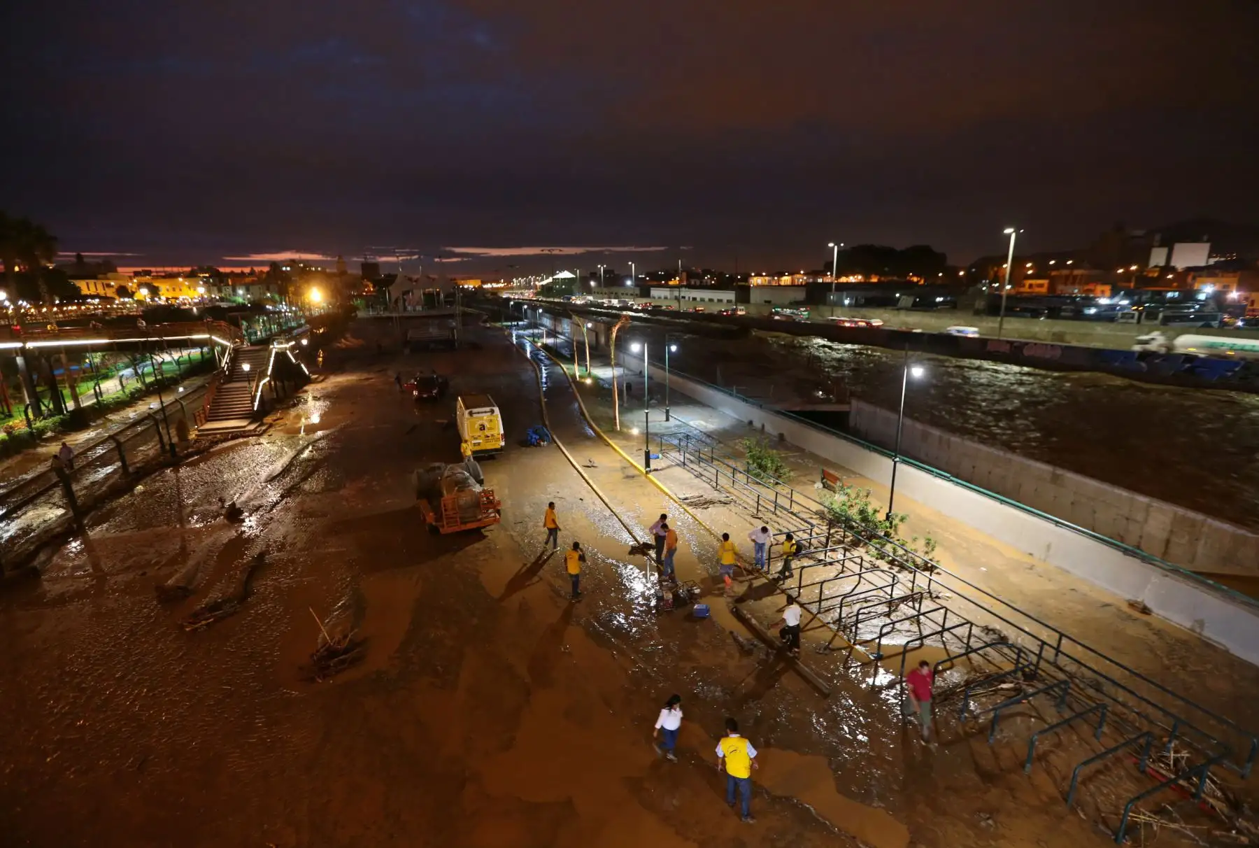 Parque La Muralla tras desborde de río Rímac. Foto: ANDINA/Carlos Lezama