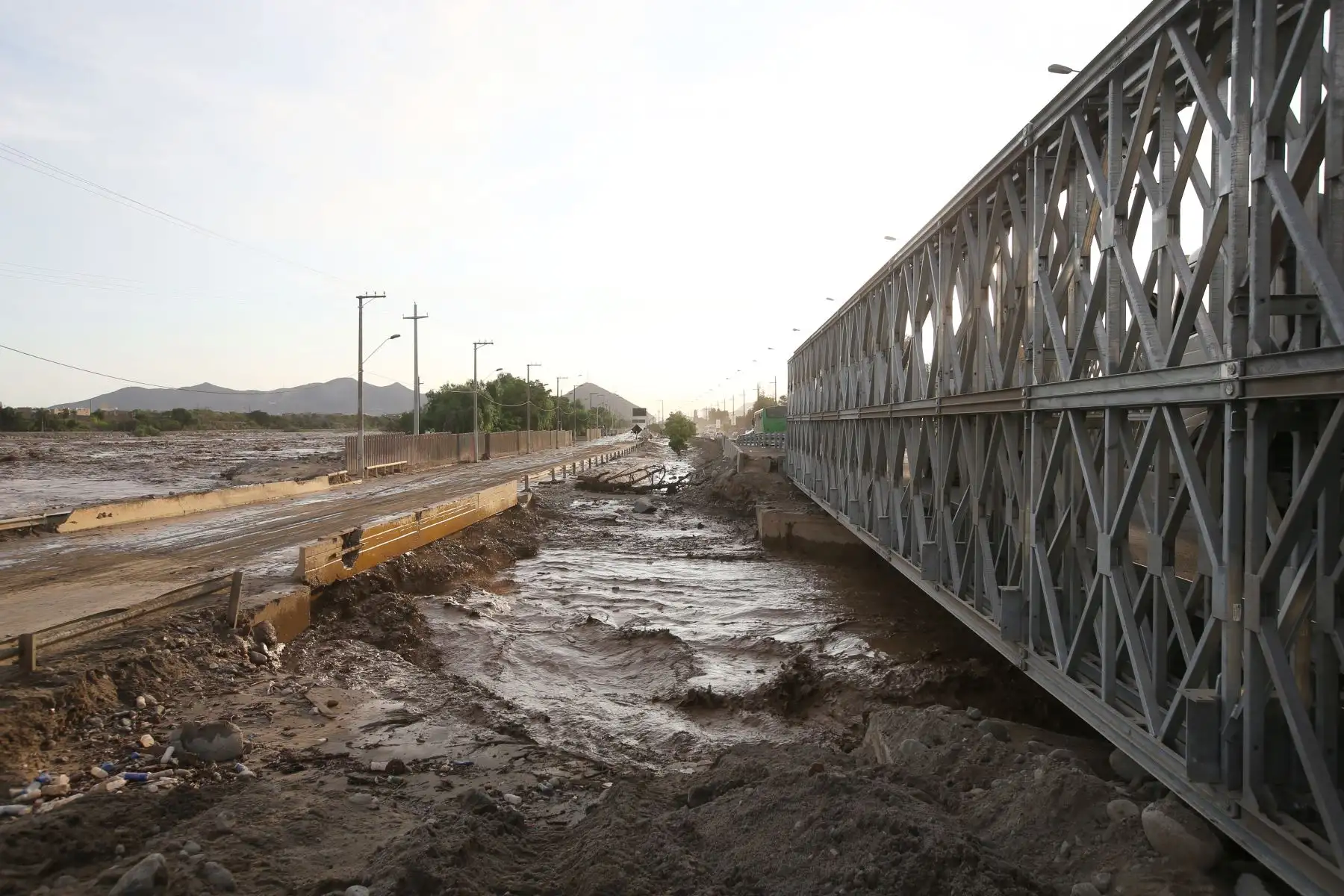 LIMA,PERÚ-MARZO 16.Desborde del río Huaycoloro restringe tránsito en la vía Prialé. Foto: ANDINA/archivo.