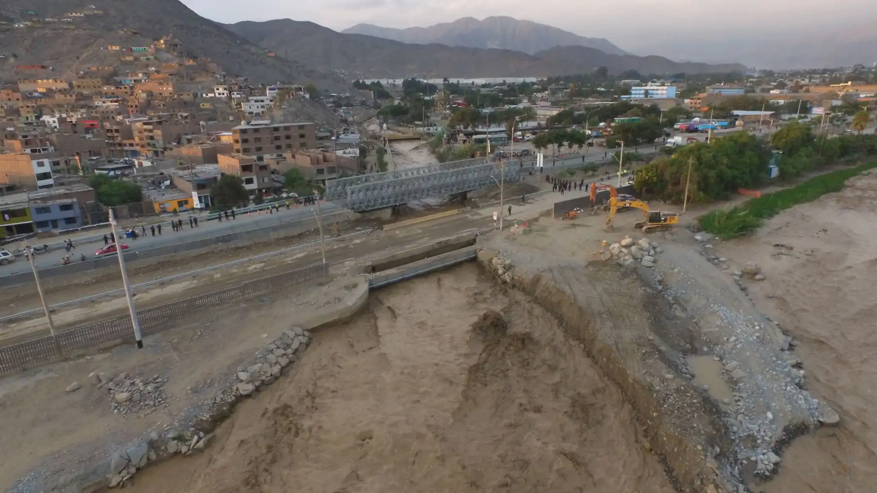 LIMA,PERÚ-MARZO 16.Desborde del río Huaycoloro restringe tránsito en la vía Prialé. Foto: ANDINA/archivo.